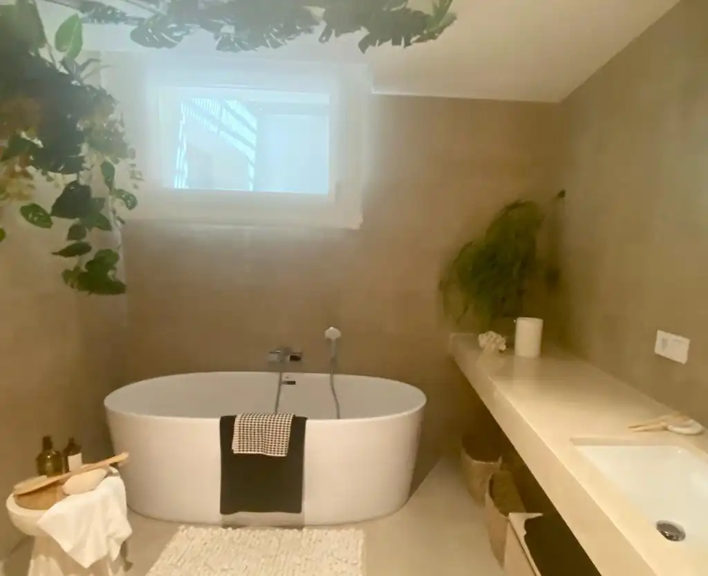 Chalet con piscina en venta en Benahavís pueblo, imagen 9