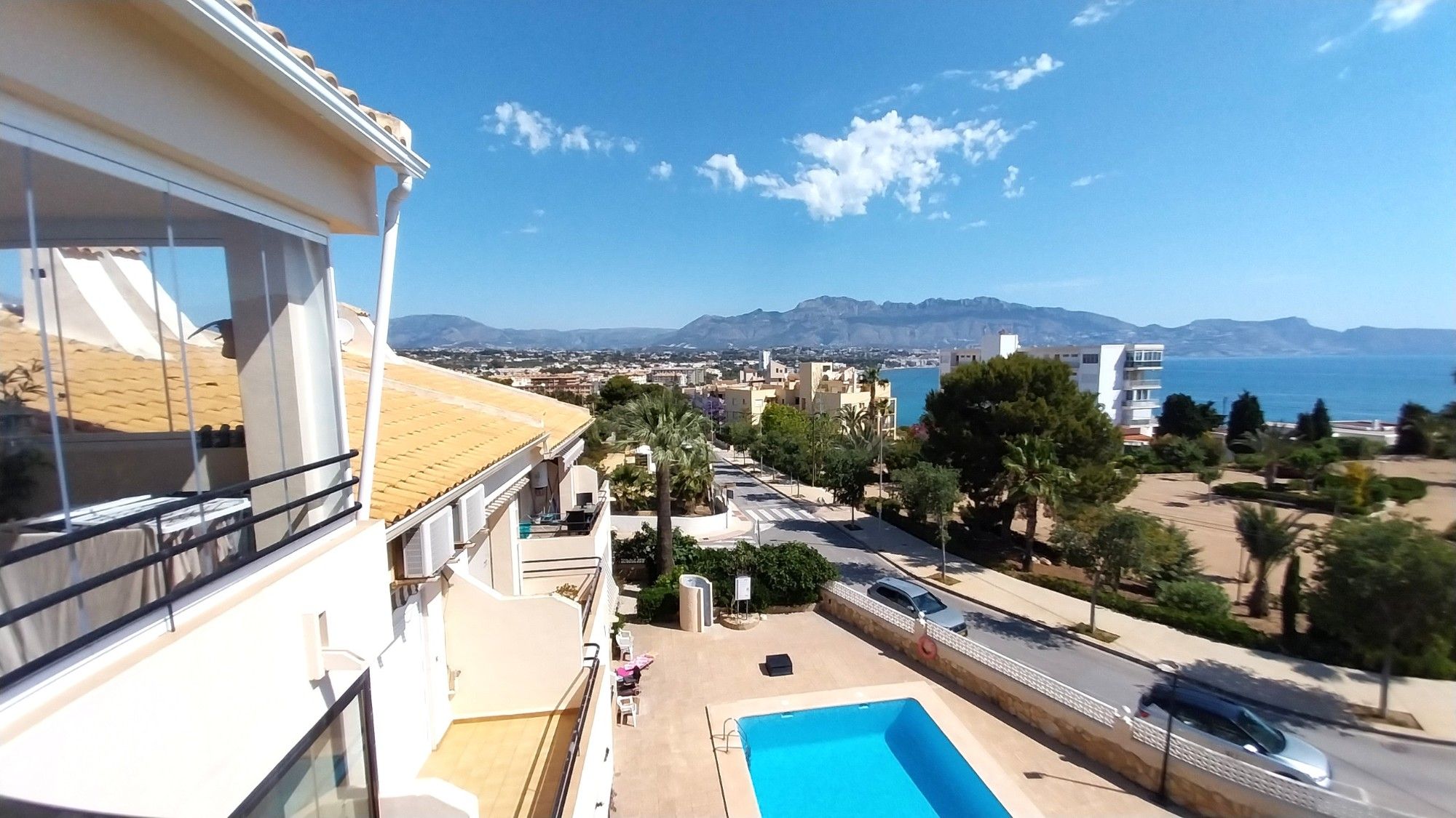 Exterior view of Flat for sale in L'Alfàs del Pi  with Air Conditioner, Heating and Terrace