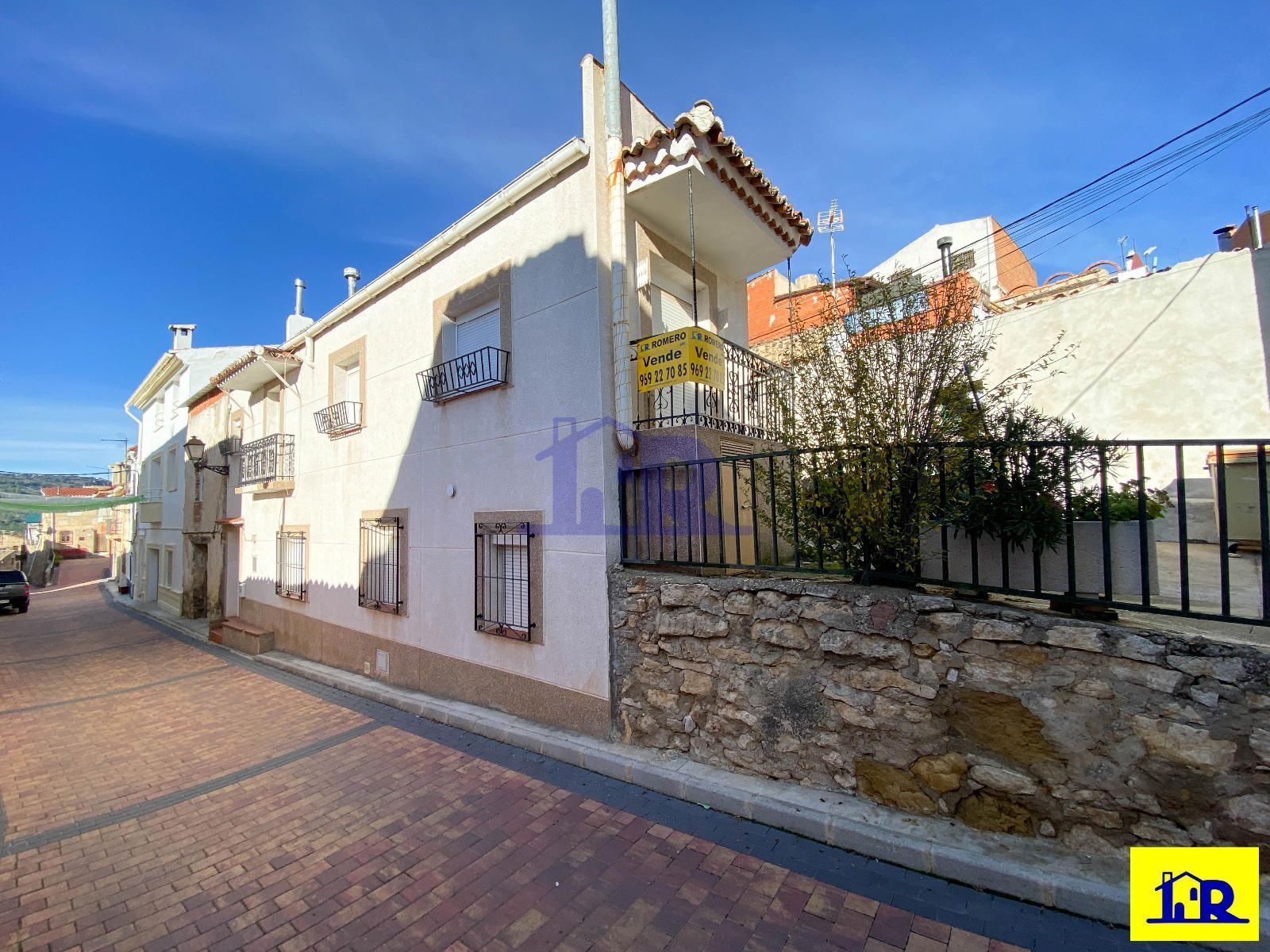 Exterior view of Flat for sale in Cañada del Hoyo  with Heating, Terrace and Furnished