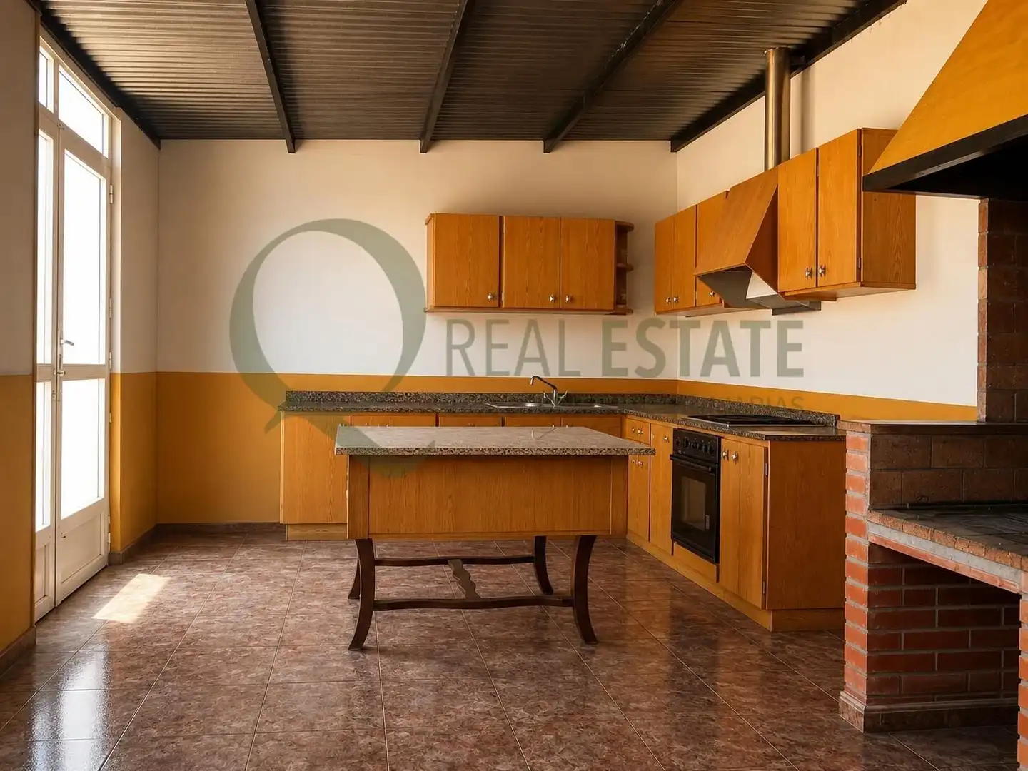 Cocina de Casa o chalet en venta en Villena con Jardín privado, Piscina y Amueblado