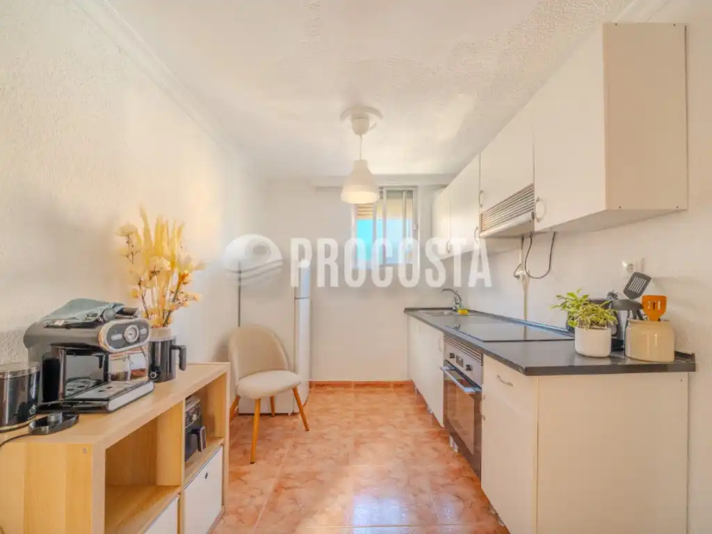 Cocina de Piso en venta en Almuñecar Centro