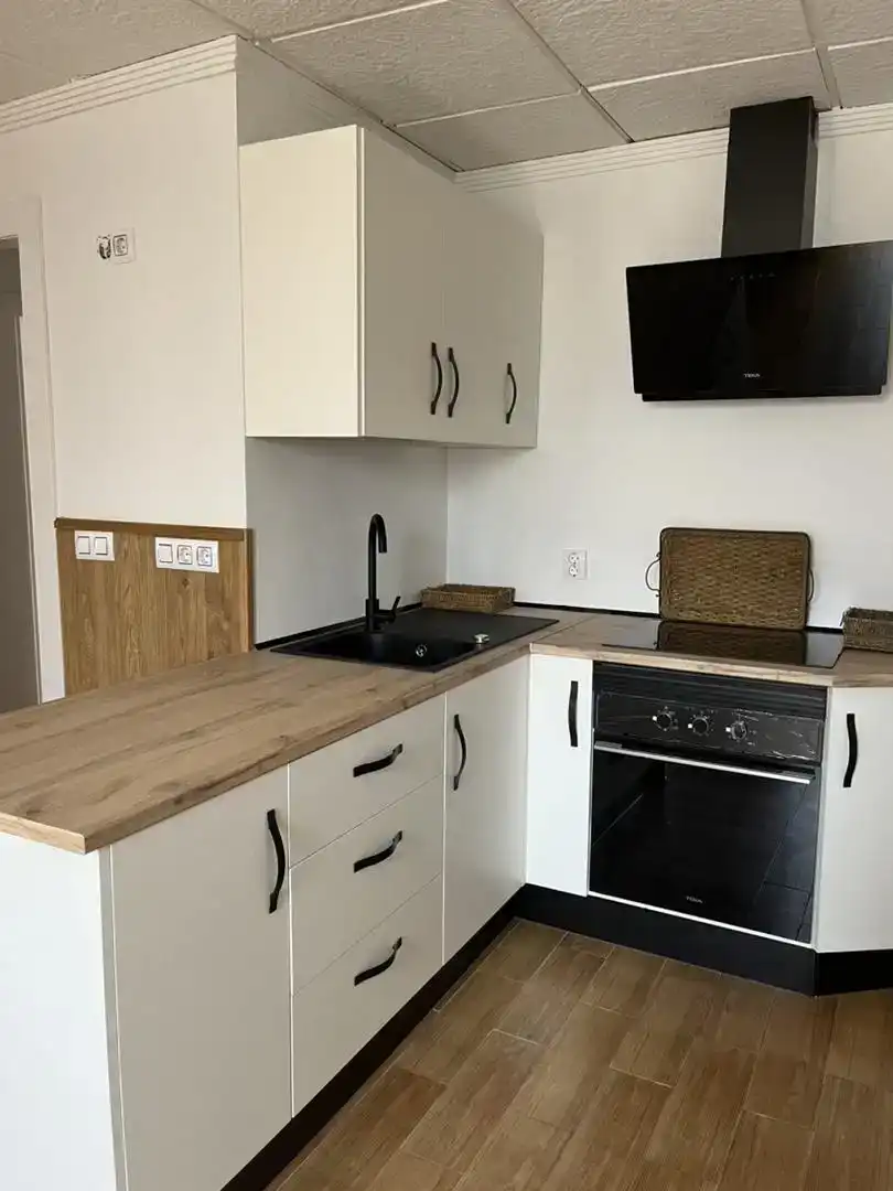 Kitchen of Flat for rent in La Puerta de Segura, Jaén