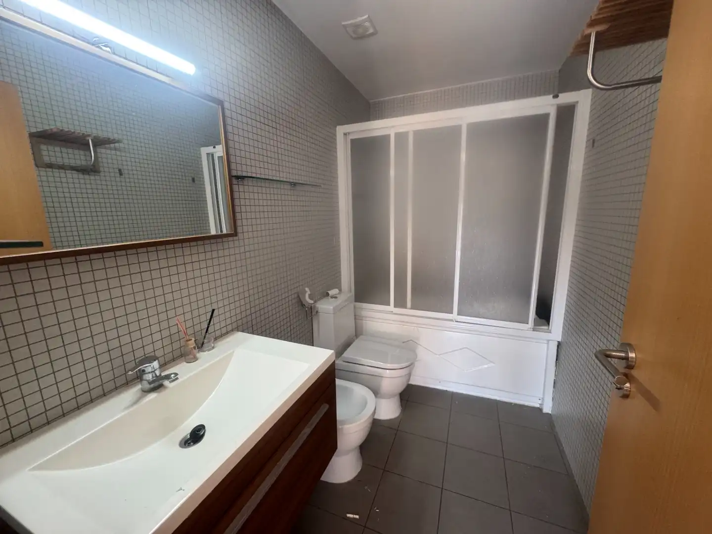 Baño de Piso en venta en Tàrrega con Terraza y Balcón