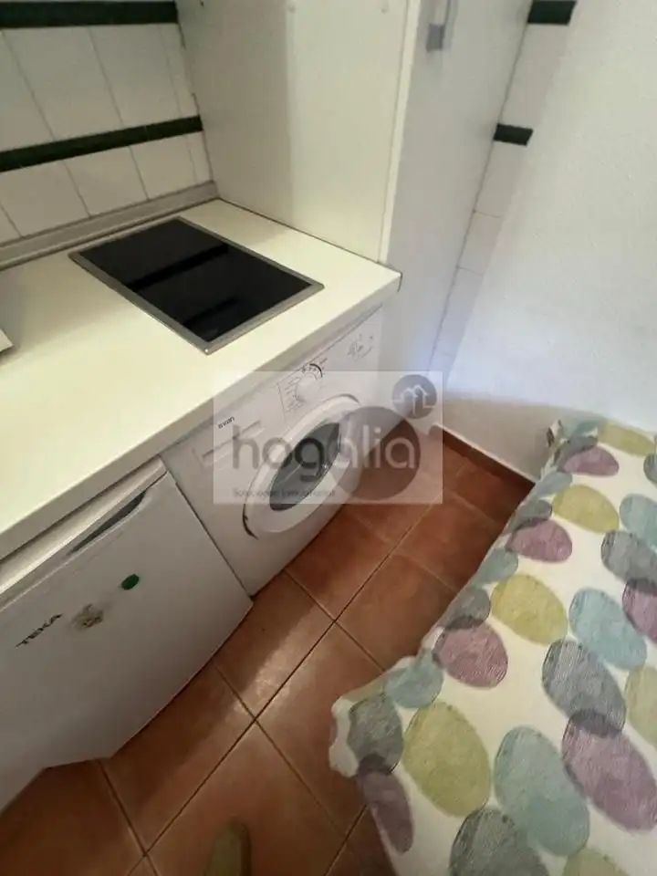 Study for rent in Bami - La Estrella