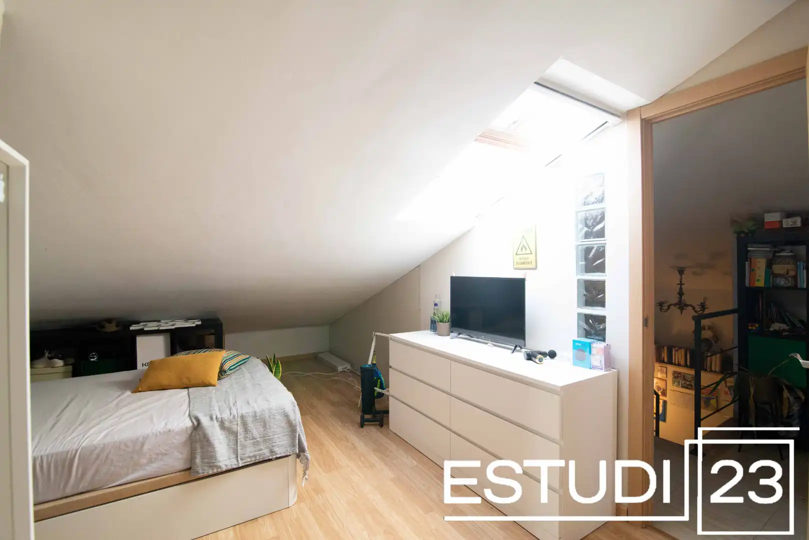 Habitación de Dúplex en venta en Arenys de Munt con Aire acondicionado, Calefacción y Balcón
