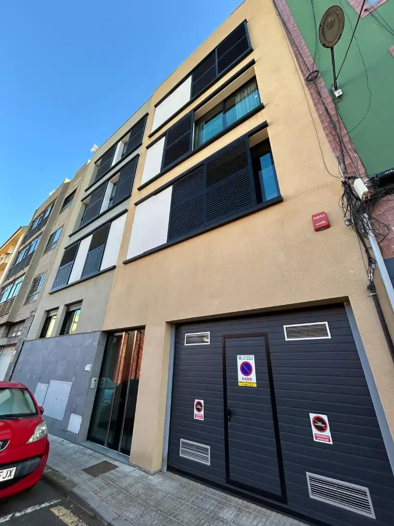 Vista exterior de Pis en venda en San Cristóbal de la Laguna amb Parquet, Traster i Moblat