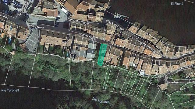 Terreno en Venta en C/ Major en Castellfollit de la Roca