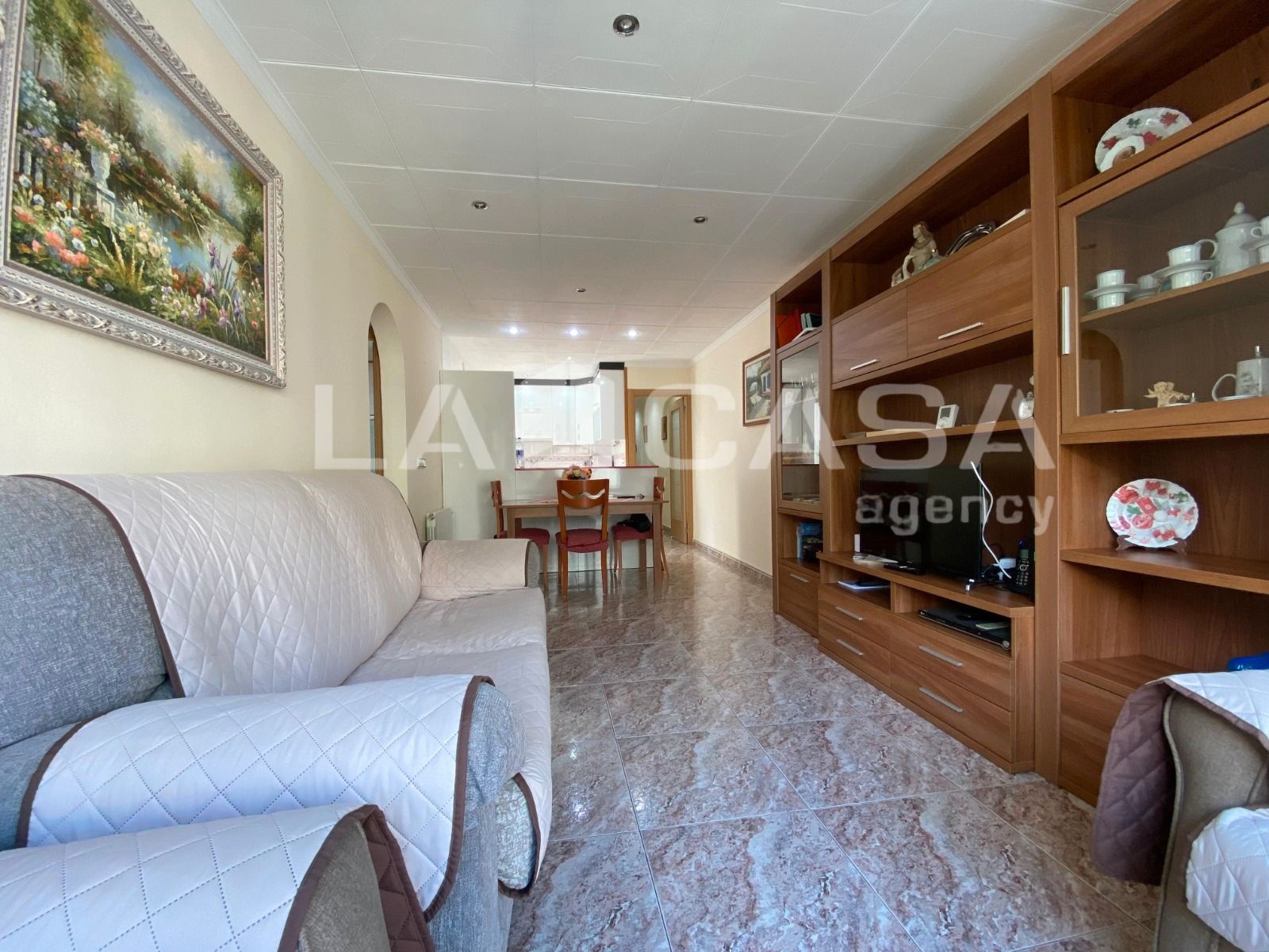 Sala de estar de Piso en venta en Santa Coloma de Gramenet con Calefacción y Balcón