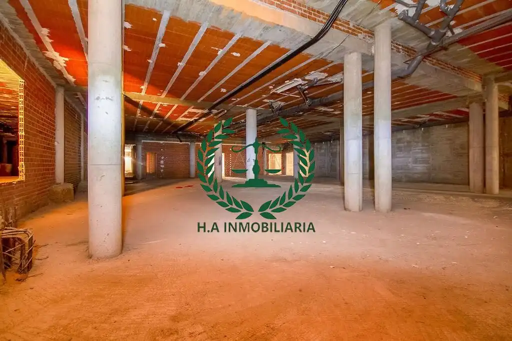 Local comercial en venta en Torrelaguna, imagen 3