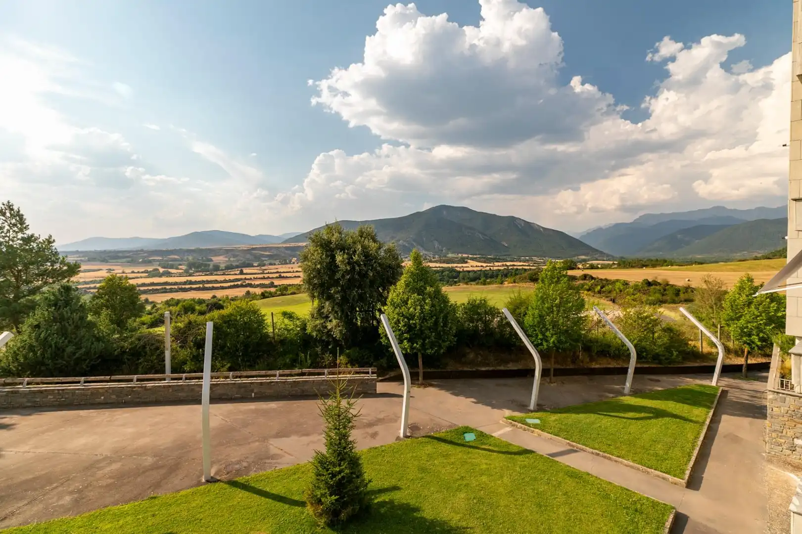 Jardí de Pis en venda en Sabiñánigo amb Calefacció, Terrassa i Traster
