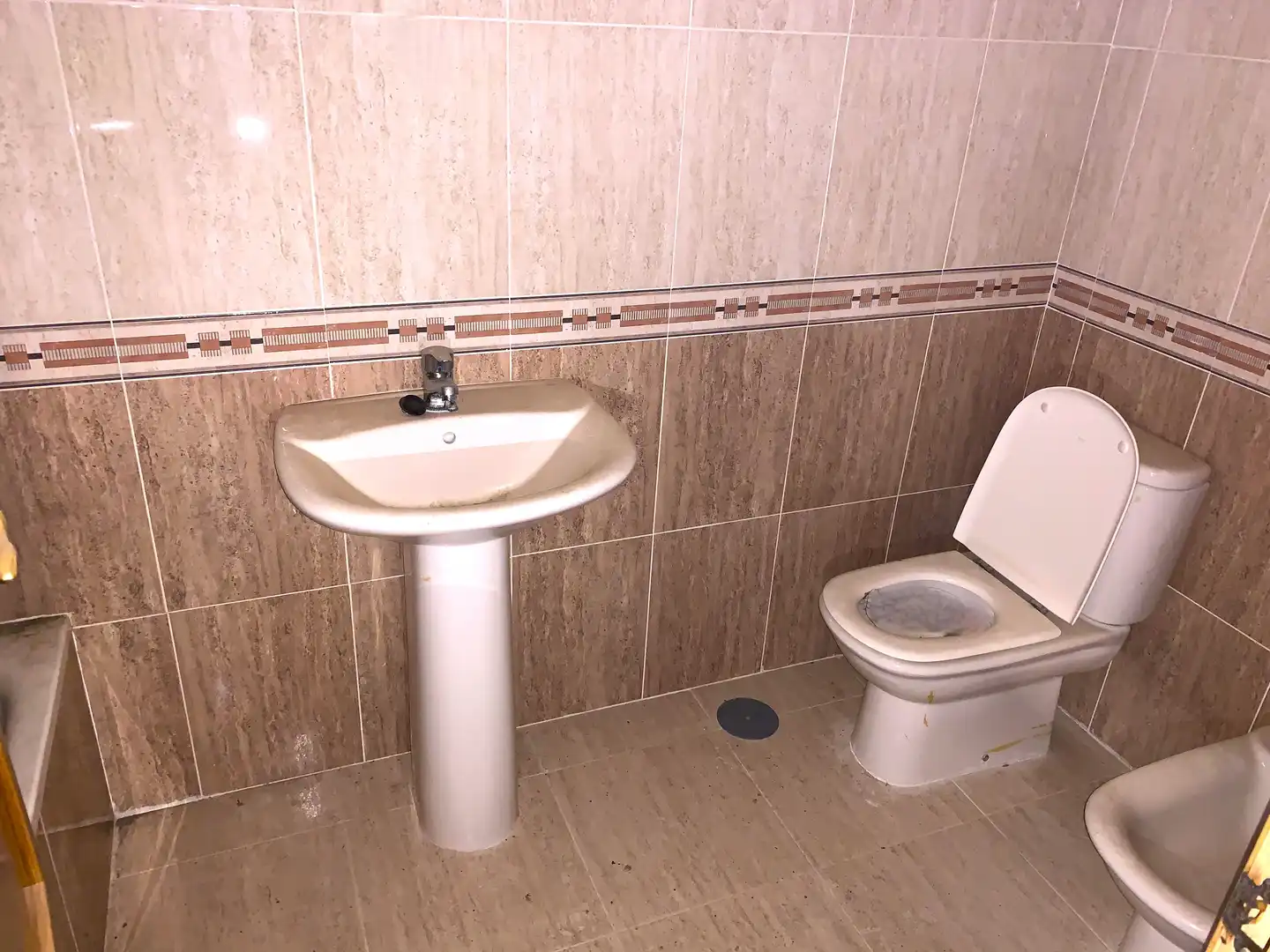 Bany de Casa o xalet en venda en Villamayor de Calatrava amb Jardí privat, Terrassa i Traster
