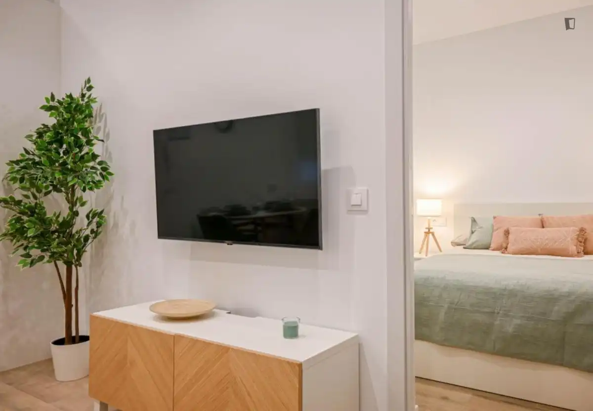 Schlafzimmer von Wohnungen zur Miete in Madrid mit Klimaanlage, Möbliert und Ofen