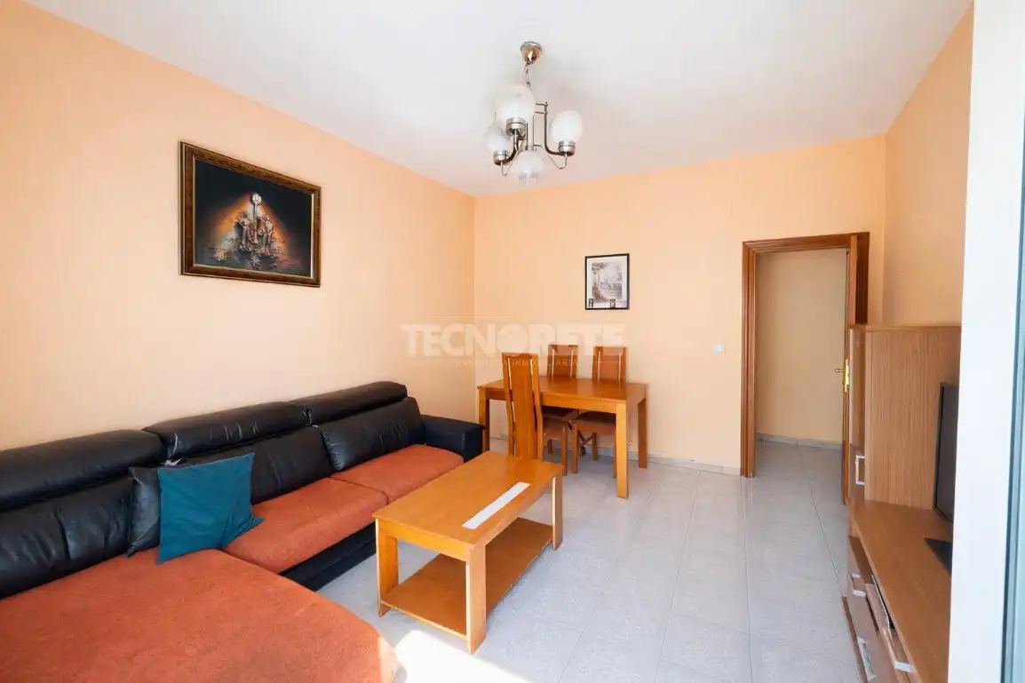 Living room of Flat for sale in Madrid  with Air Conditioner, Heating and Terrace