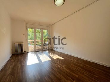 Piso con balcón en venta en Via Sant Ignasi