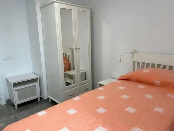 Habitación de Piso de alquiler en Las Palmas de Gran Canaria con Aire acondicionado, Calefacción y Horno