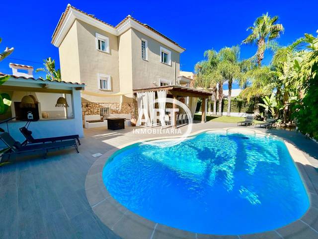 Casa-chalet en Venta en Bermeo en Entrepinos