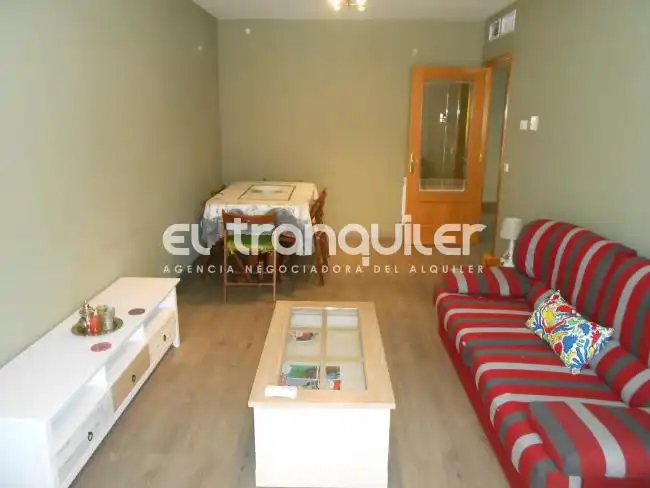 Wohnzimmer von Wohnung zur Miete in Madrid mit Klimaanlage, Terrasse und Möbliert
