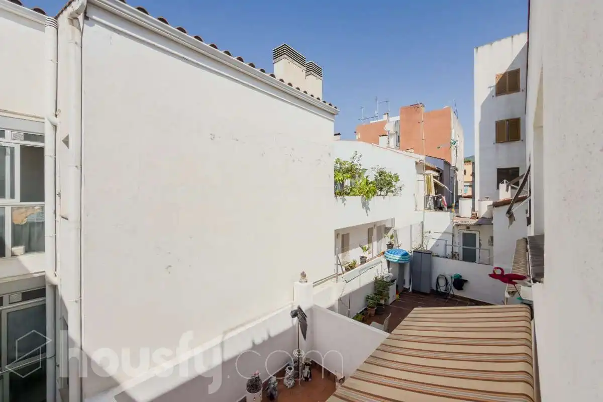 Exterior view of Flat for sale in Premià de Mar  with Air Conditioner, Heating and Storage room