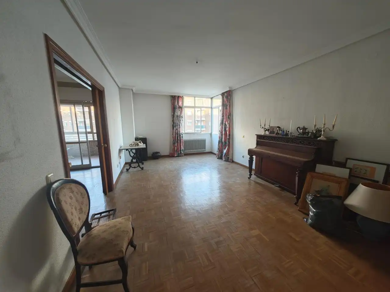 Sala d'estar de Pis en venda en Plasencia amb Terrassa i Traster