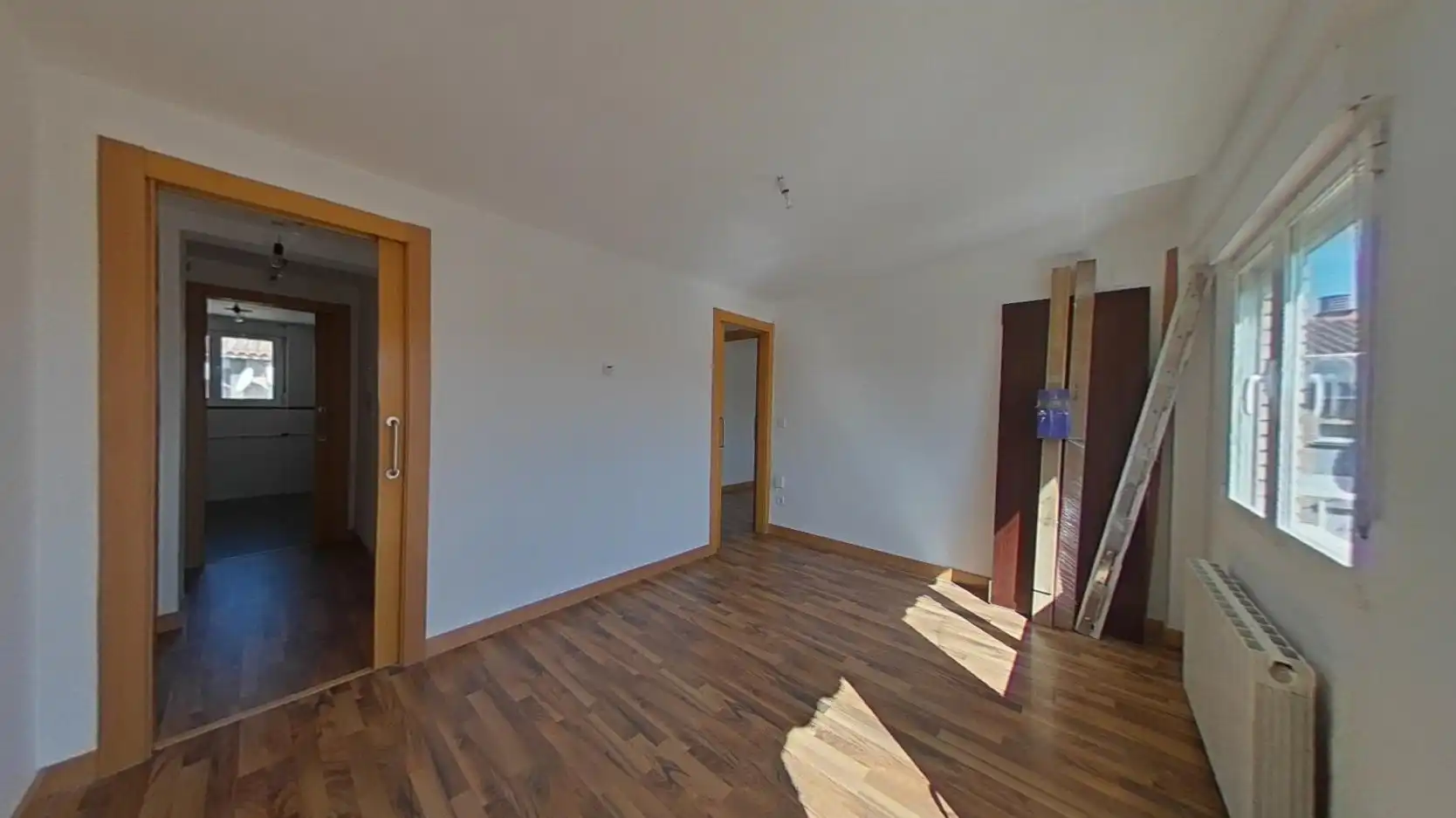 Habitación de Piso en venta en Zaragoza con Calefacción, Parquet y Horno