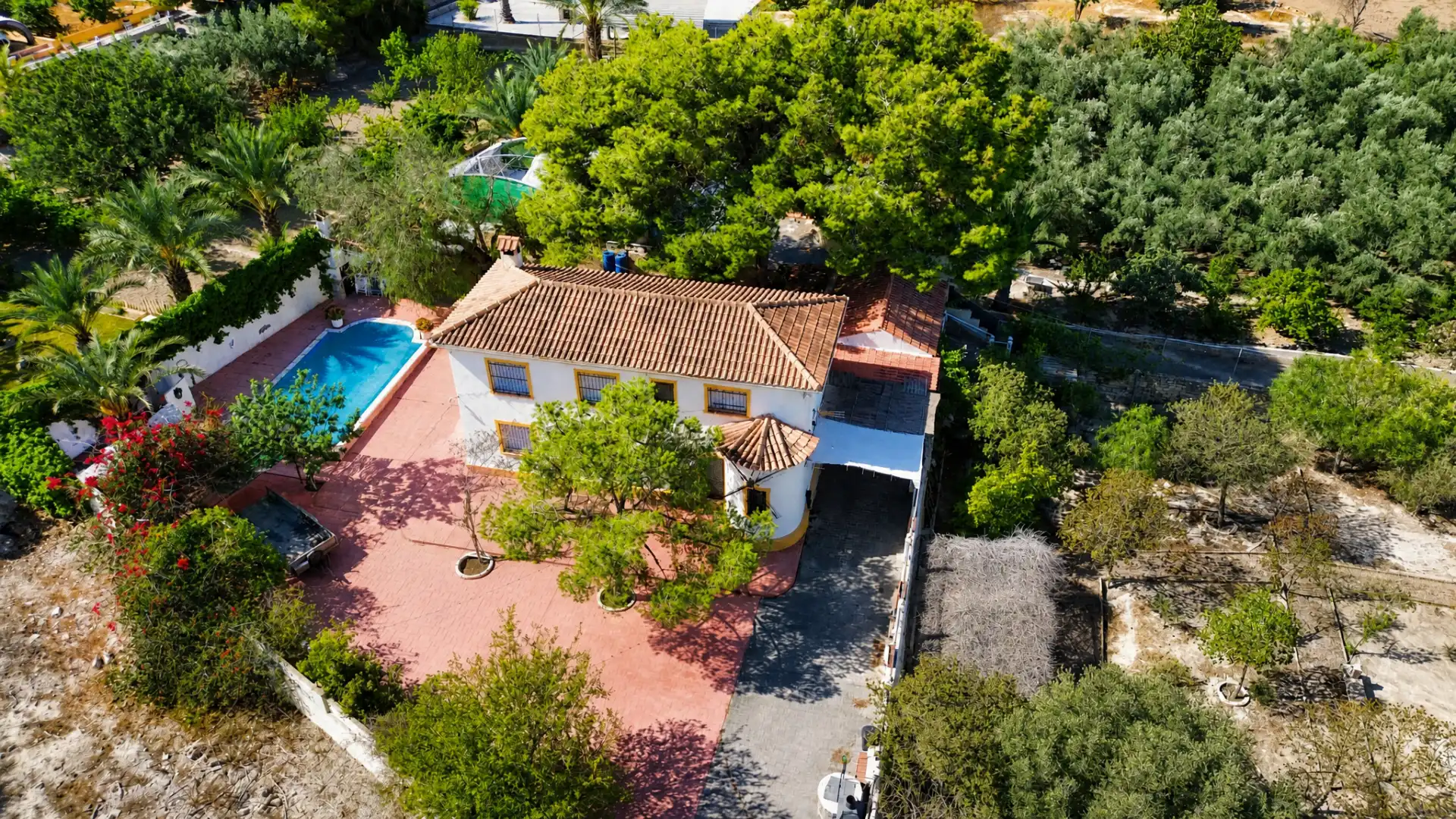 Chalet con piscina en venta en Partidas de Alicante, imagen 2