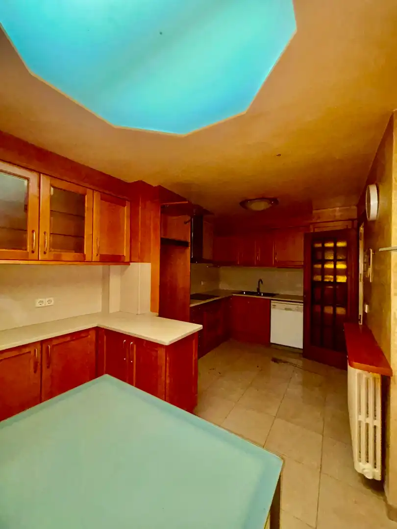 Kitchen of Detached homes for sale in Salt  with Heating, Balcony and Alarm