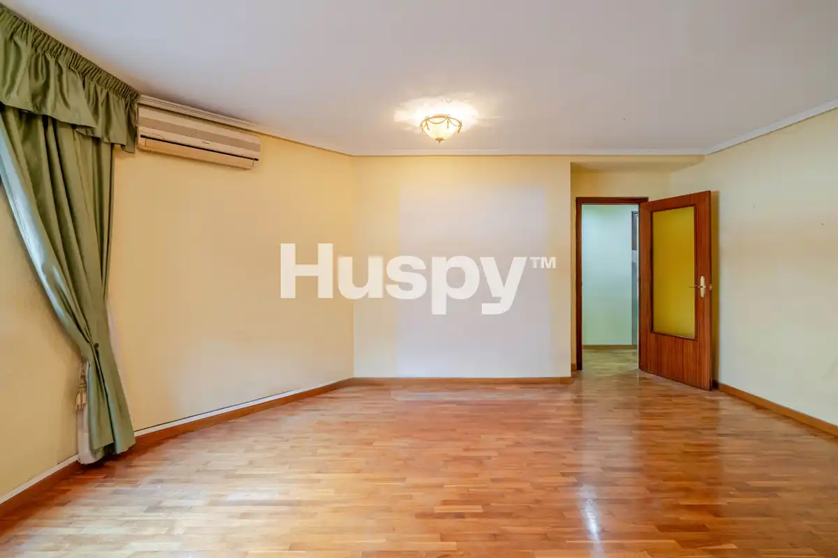 Piso con ascensor en venta en Carrer Arquitecto Morell, imagen 4