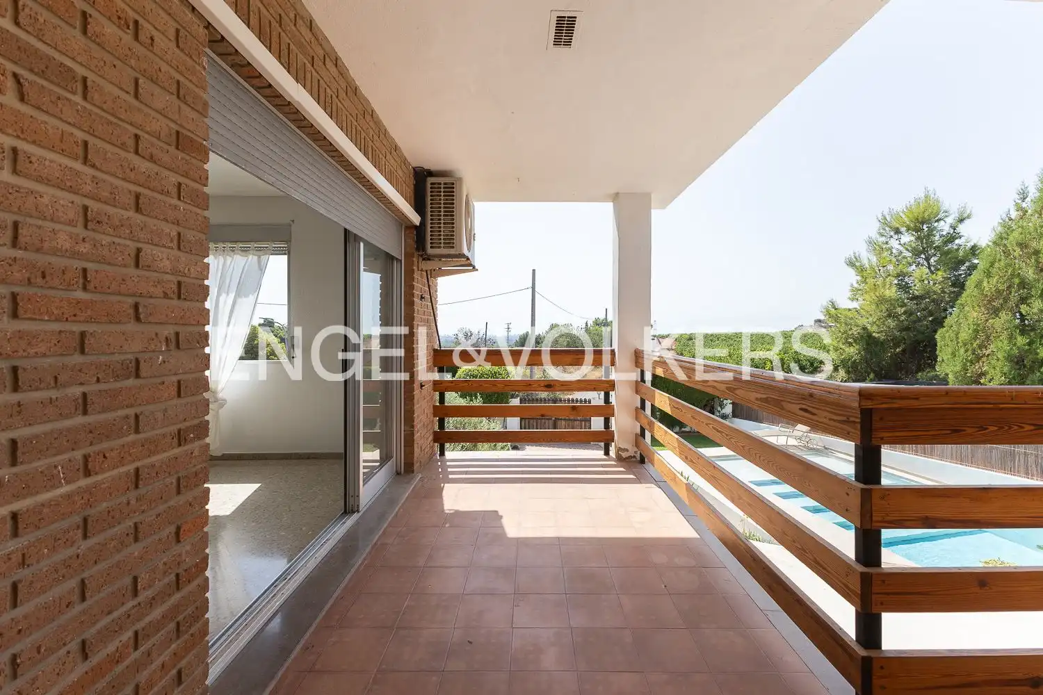 Terrasse von Haus oder Chalet zur Miete in El Puig de Santa Maria mit Klimaanlage, Heizung und Privatgarten