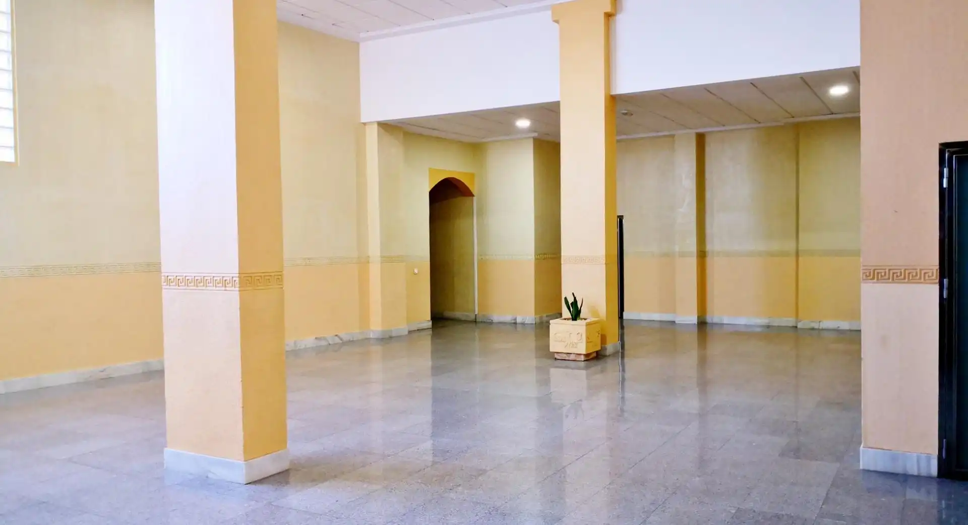 Flat for sale in Roquetas de Mar  with Air Conditioner, Furnished and Community pool