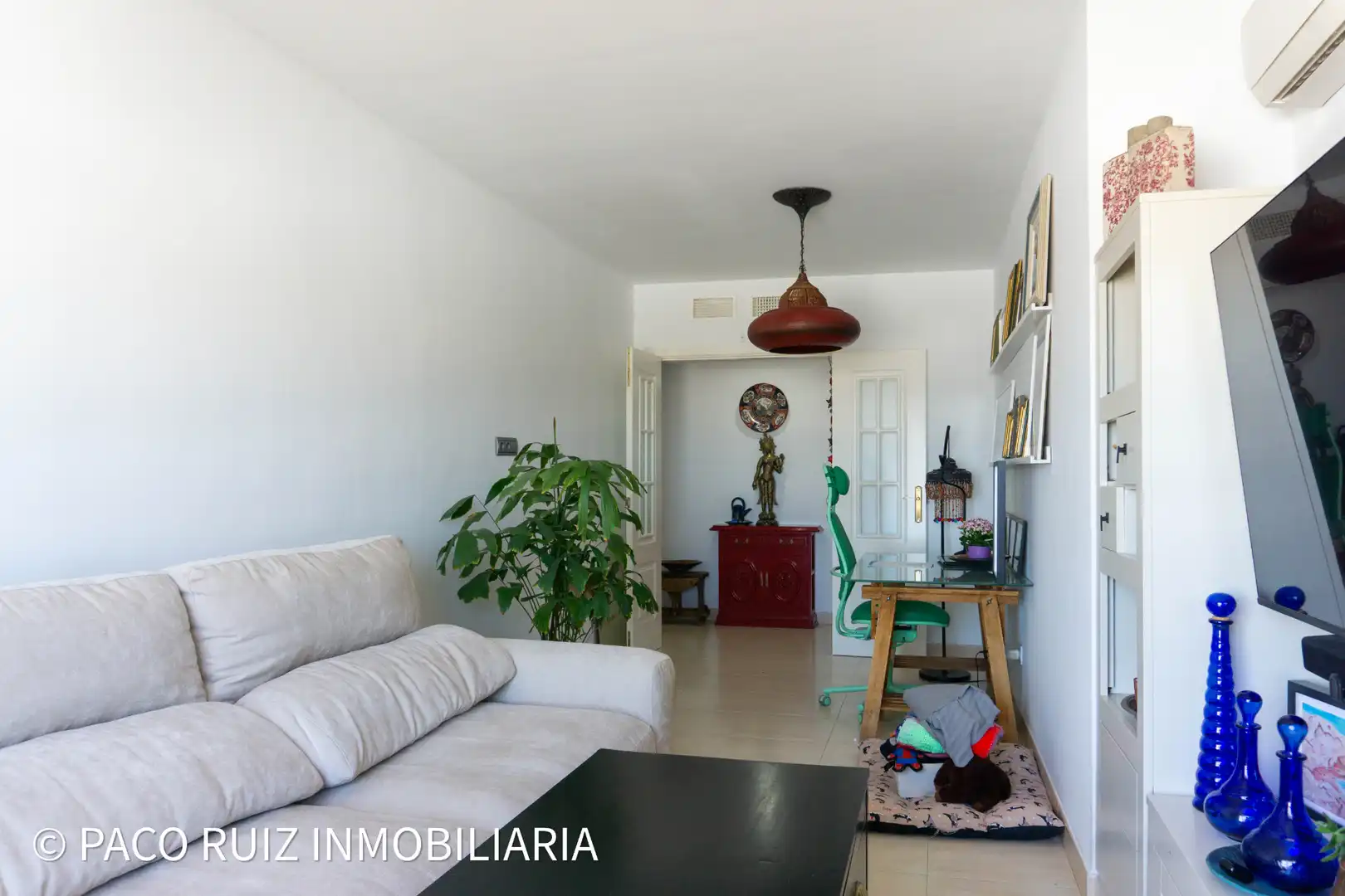 Sala de estar de Piso en venta en Almería con Balcón