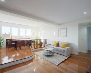 Living room of Flat to rent in  Madrid Capital  with Air Conditioner, Heating and Furnished
