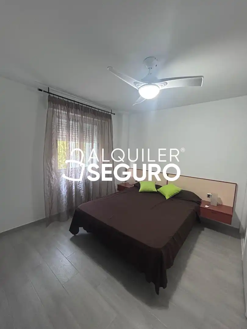 Schlafzimmer von Wohnung zur Miete in Toledo mit Klimaanlage, Heizung und Terrasse