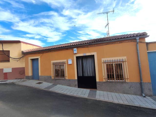 Casa-chalet en Venta en Calle Subida al Frontón, 22 en Carpio