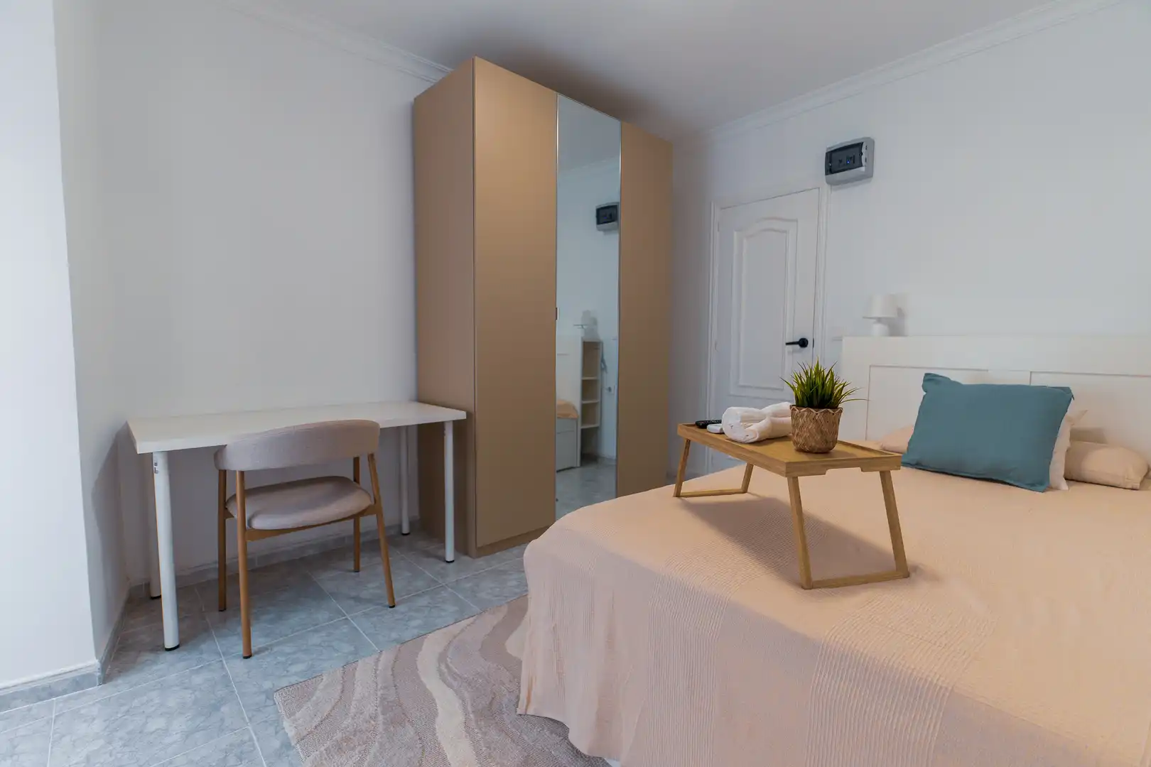 Habitación en Carrer dels Arbres, 32, Pont Nou - Corazón de Jesús