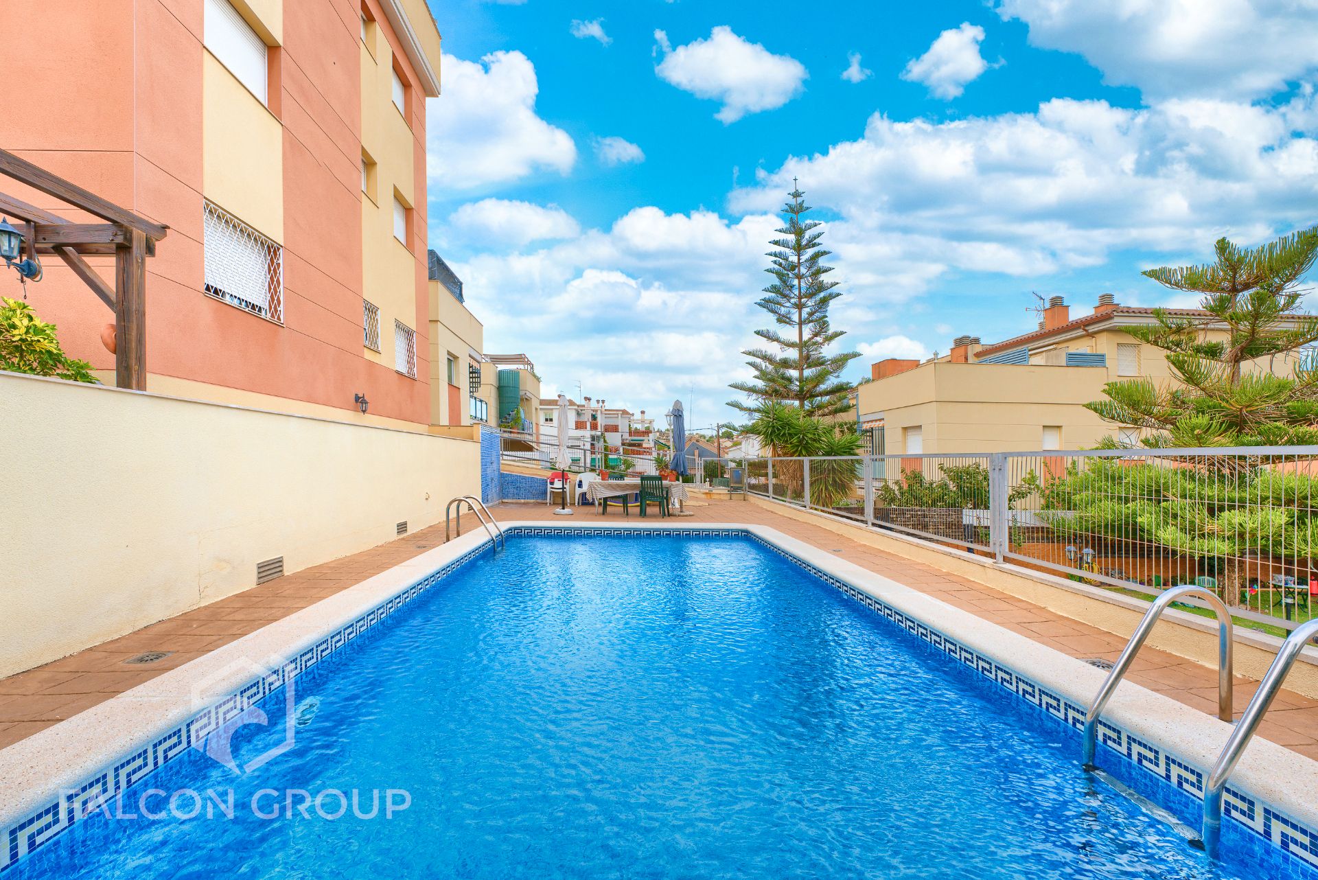Swimming pool of Flat for sale in Calafell  with Air Conditioner, Balcony and Community pool