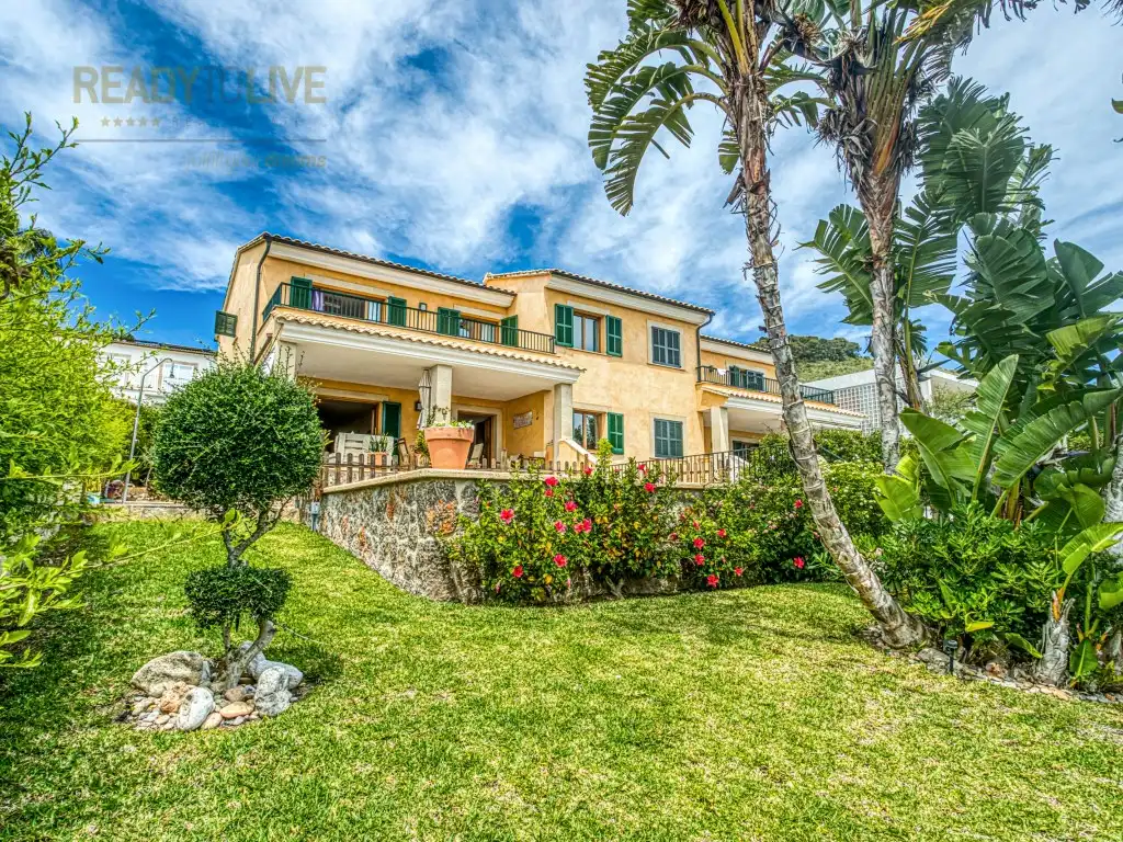 Außenansicht von Einfamilien-Reihenhaus zum Verkauf in Alcúdia mit Klimaanlage, Privatgarten und Terrasse