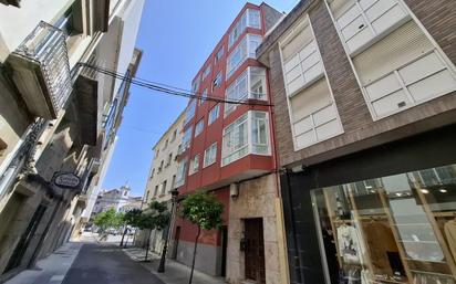 Vista exterior de Pis en venda en Vilagarcía de Arousa amb Parquet i Balcó