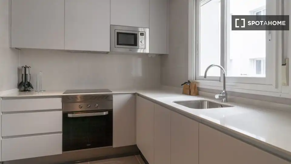 Piso con terraza en alquiler en Chamartín, imagen 19