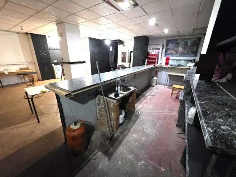 Business premises for sale in Jarandilla de la Vera, imagen 4