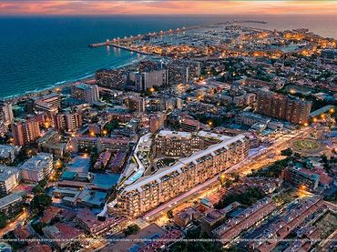Apartamento con jardín en venta en La Carihuela - Los Nidos