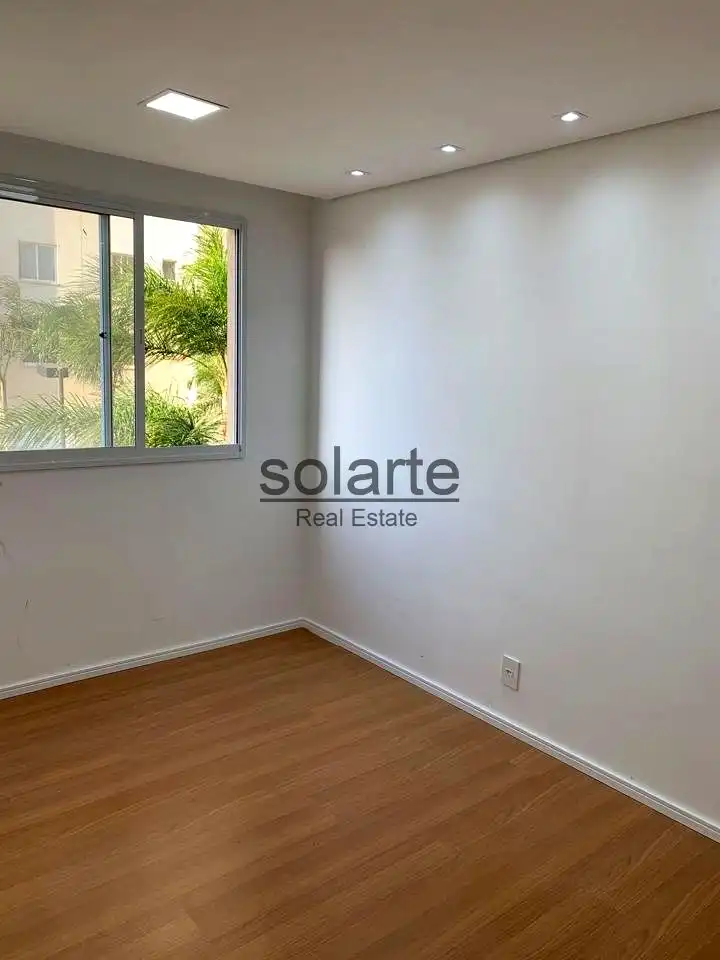 Dormitori de Planta baixa en venda en L'Hospitalet de Llobregat