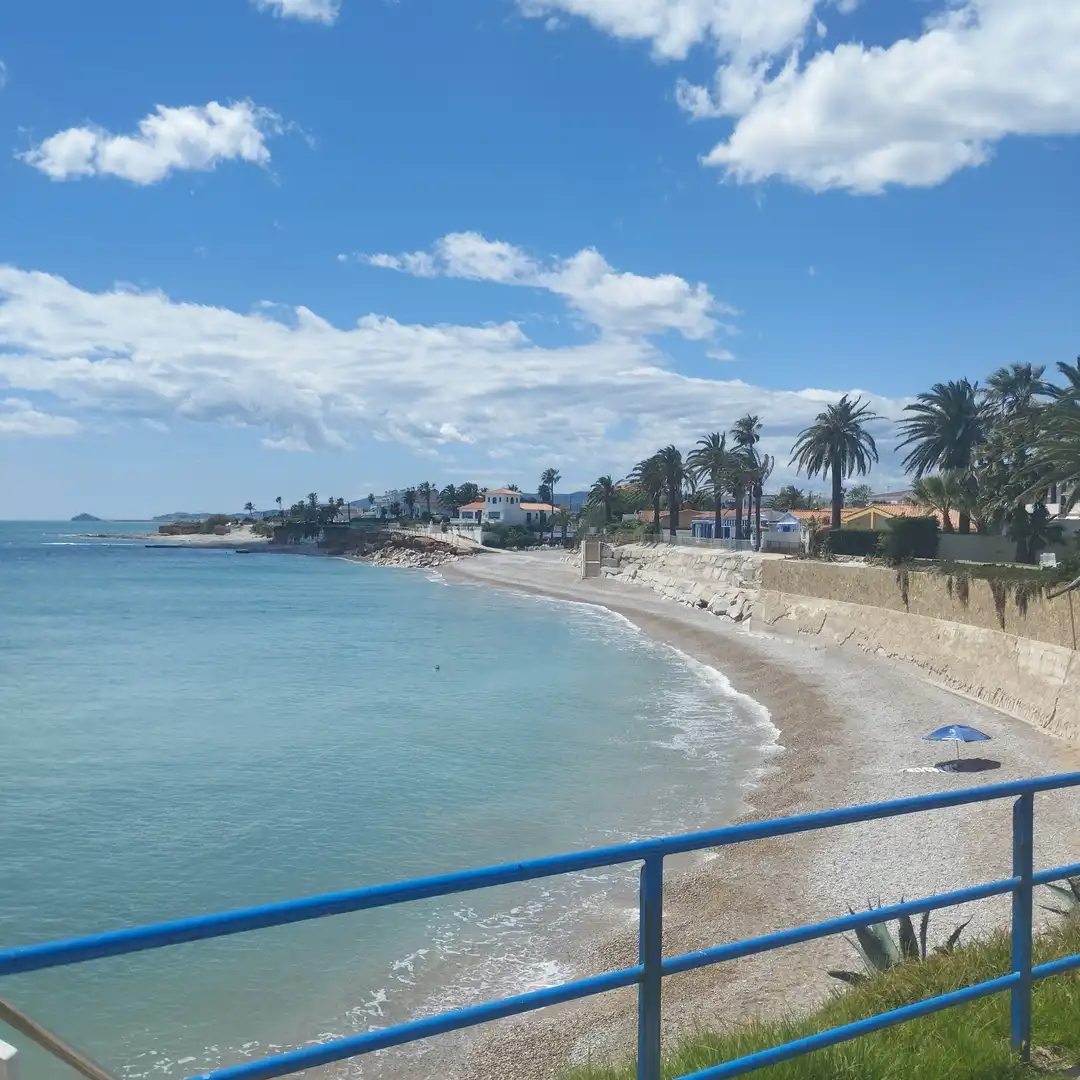 Wohnbaugrundstück zum Verkauf in Cala del Puntal
