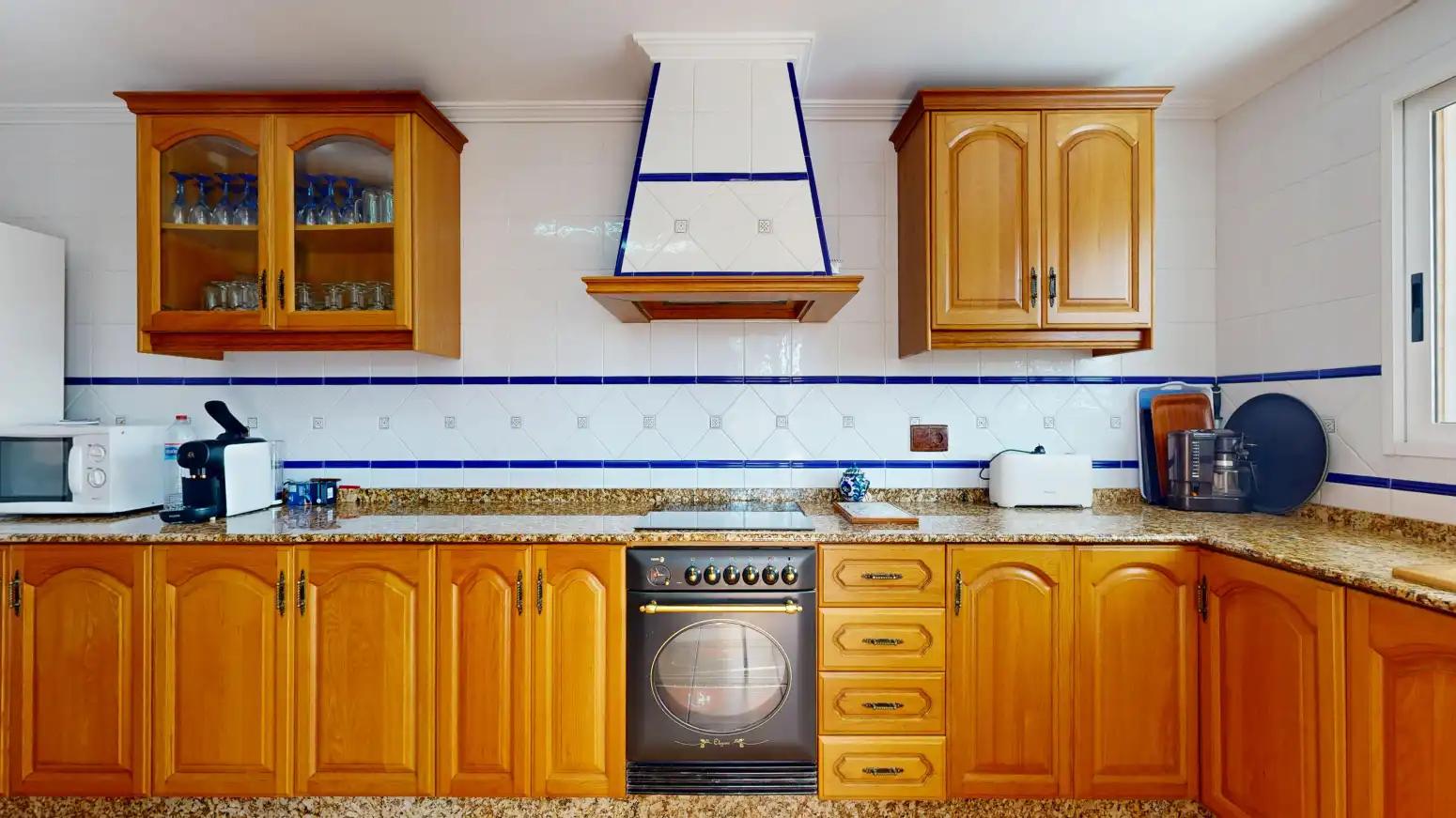 Kitchen of Houses for sale in Sagunto / Sagunt  with Private garden, Terrace and Swimming Pool