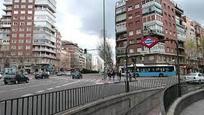 Exterior view of Attic for sale in  Madrid Capital  with Air Conditioner, Heating and Terrace