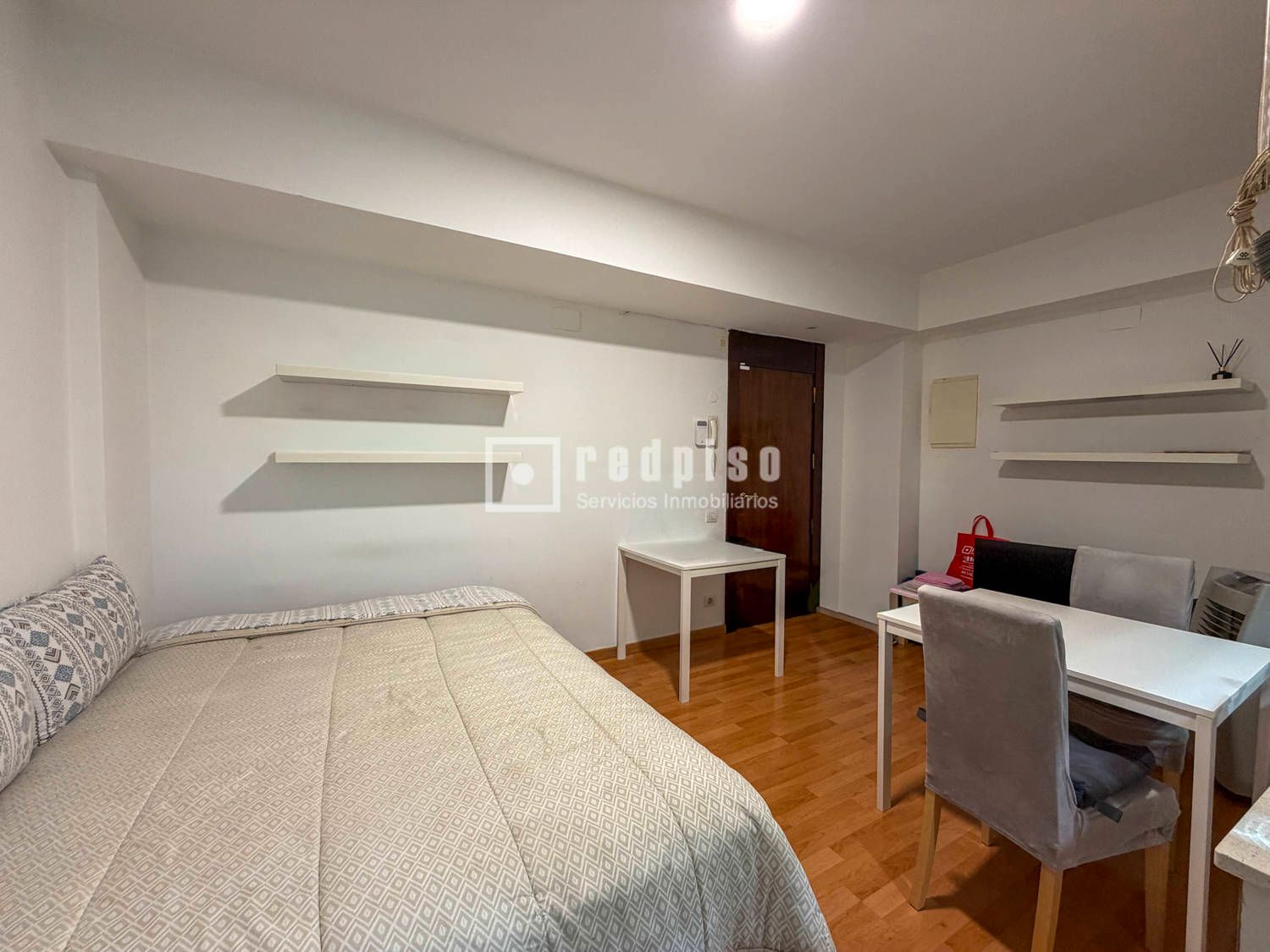 Habitación de Local en venta en  Barcelona Capital