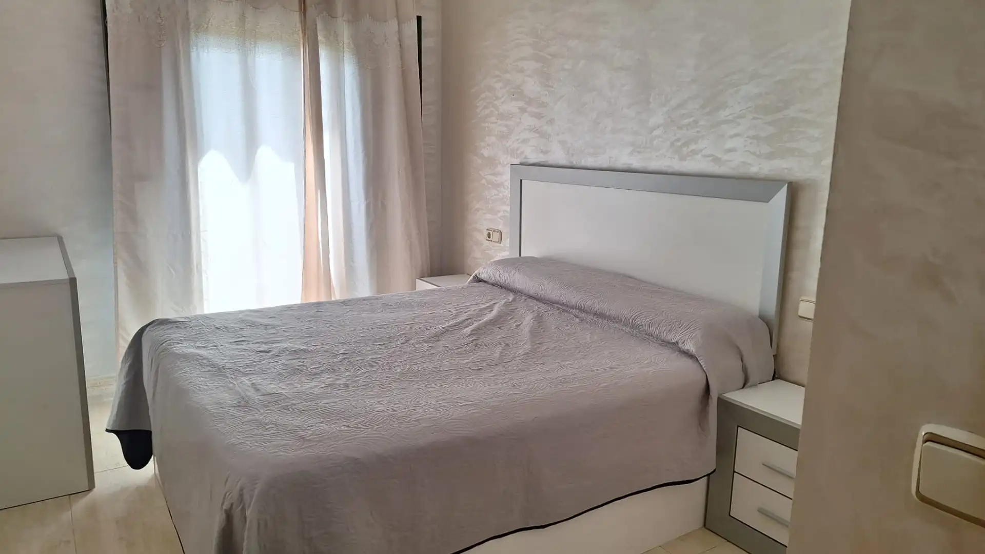 Dormitori de Pis en venda en Torredembarra amb Aire condicionat, Calefacció i Terrassa