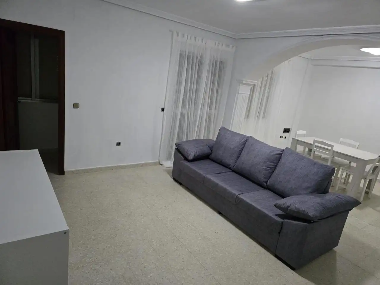 Sala de estar de Piso en venta en Dos Hermanas con Aire acondicionado, Terraza y Trastero