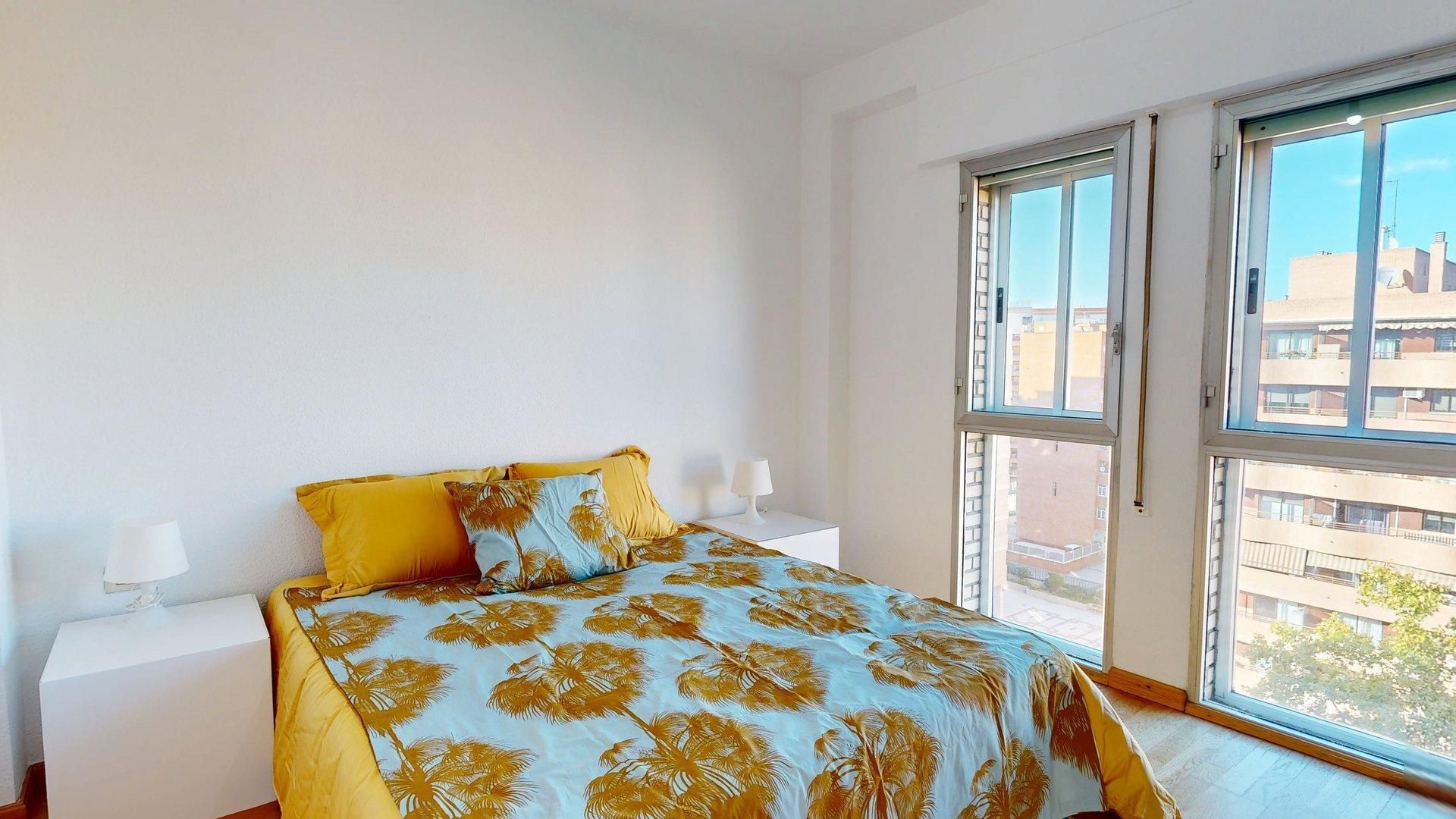 Bedroom of Duplex for sale in  Zaragoza Capital  with Heating, Parquet flooring and Terrace