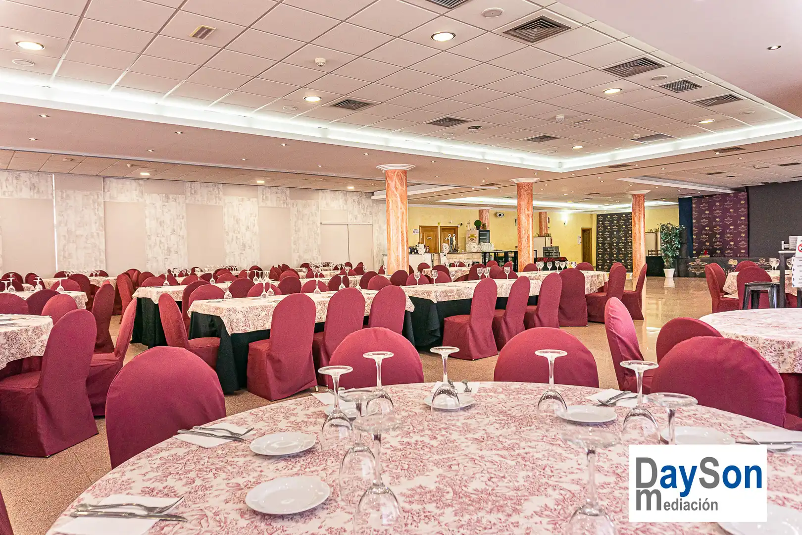 Comedor de Edificio en venta en Castillo de Locubín
