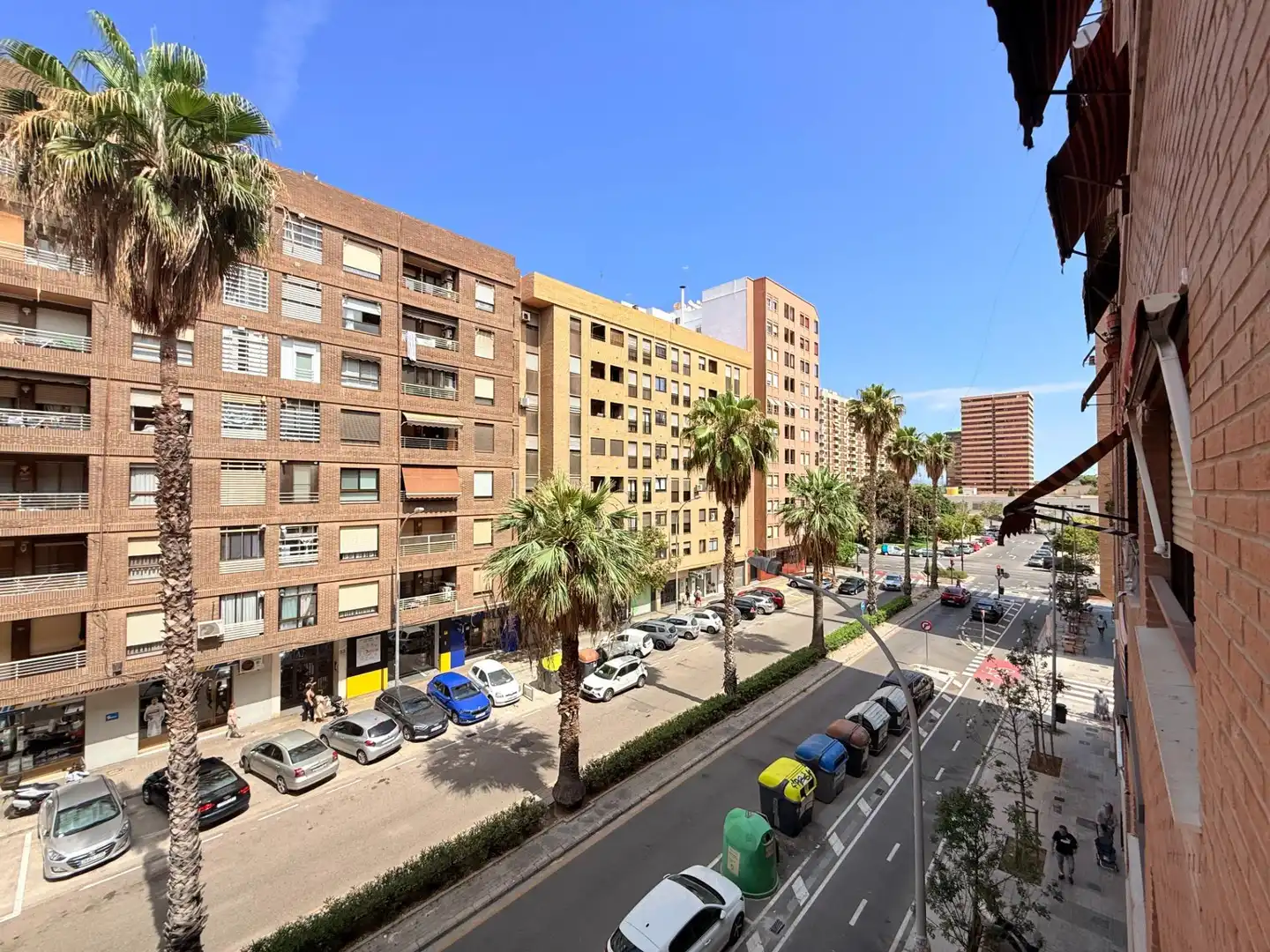 Vista exterior de Pis de lloguer en Valencia amb Moblat i Balcó